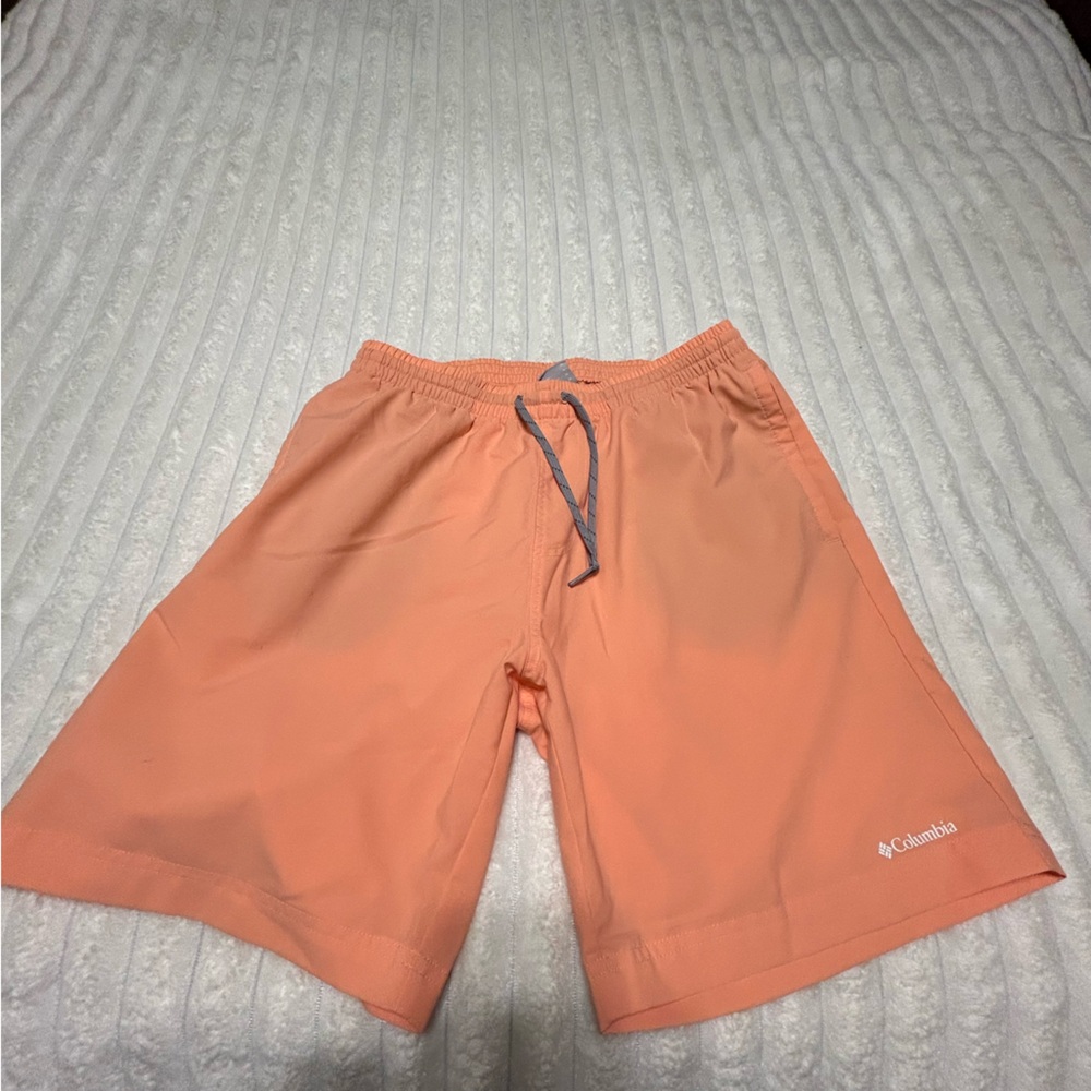 Columbia unlined swim trunks or active shorts